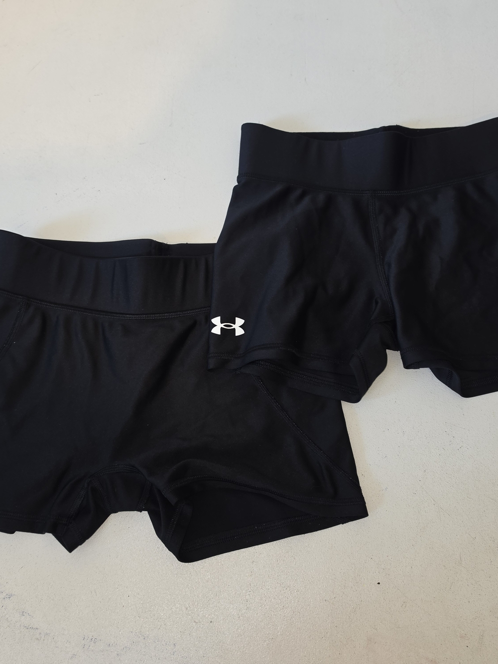 Under Armour Black Women's Athletic Compression Shorts - 2-Pack Look